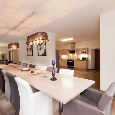 Modern Holiday In Rohl With Private Pool